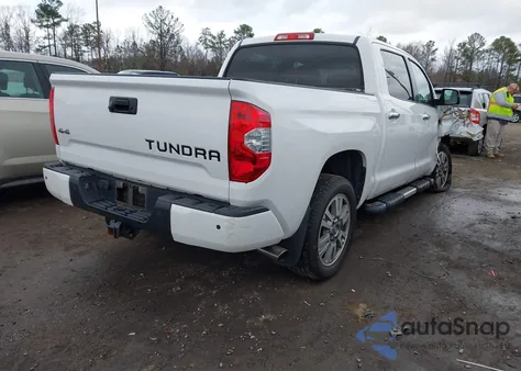 2016 Toyota Tundra 1794 5.7L V8 z USA, uszkodzony, nr VIN 5TFAY5F13GX506479
